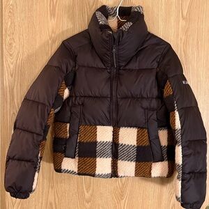 Columbia Leadbetter Point Sherpa Hybrid Brown and Black Plaid Crop Puffer Jacket